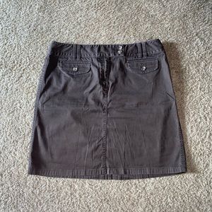 Ann Taylor Women’s skirt. Worn a few times.
